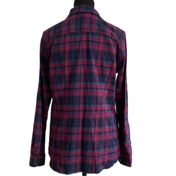EDDIE Bauer 100% cotton plaid button down shirt. Size M - Picture 8 of 8